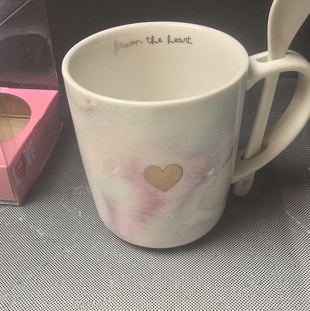 Pink Pastel Heart Mug - Cream Gold Share The Love Spoon